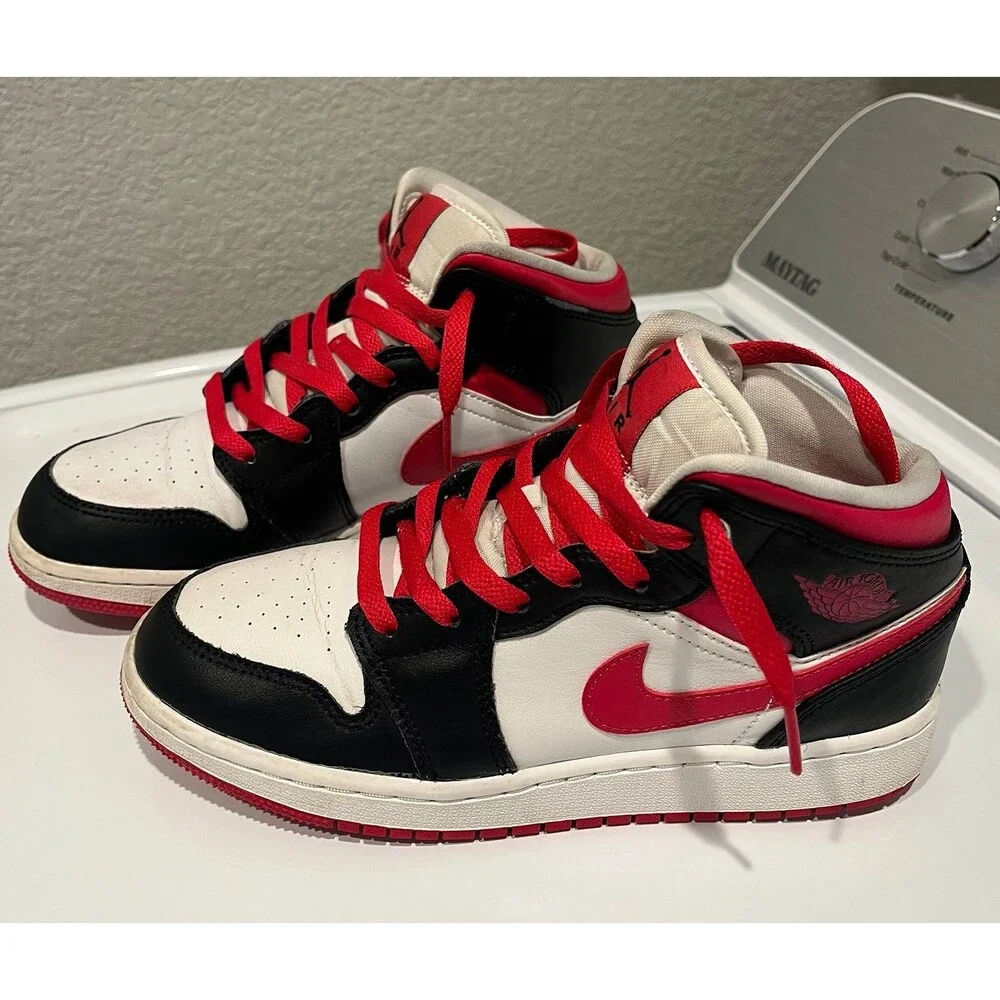 Nike Air Jordan 1 Mid GS White Black Gym Red Shoes Youth Size 5Y No Box
